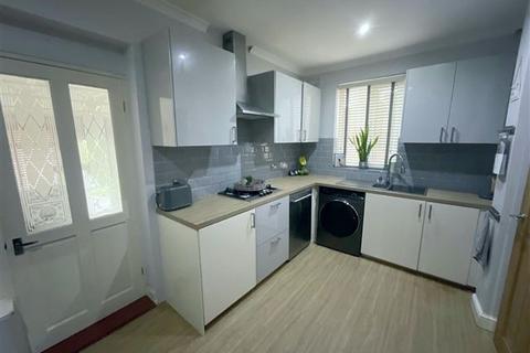 3 bedroom semi-detached house for sale, Houstead Road, Sheffield, S9 4BY