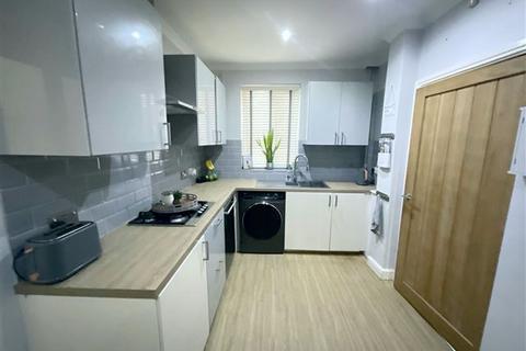 3 bedroom semi-detached house for sale, Houstead Road, Sheffield, S9 4BY