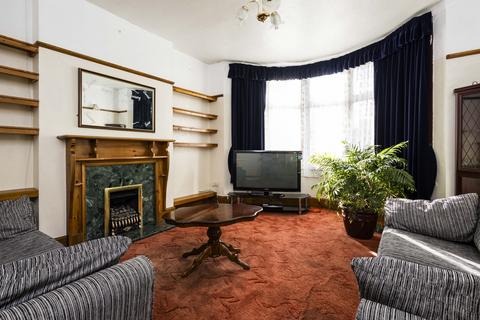 undefined, Grove Road, London, N12