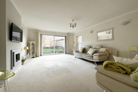 undefined, Field Barn Road, Hampton Magna, Warwick