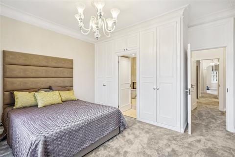 3 bedroom apartment to rent, Eresby House, Rutland Gate, SW7
