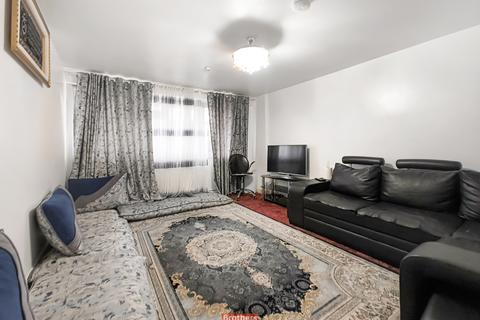 undefined, Yeading Lane, Hayes UB4