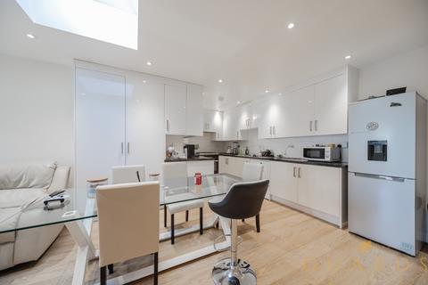 2 bedroom apartment to rent, Brentford TW8