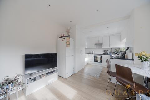 undefined, Brentford TW8