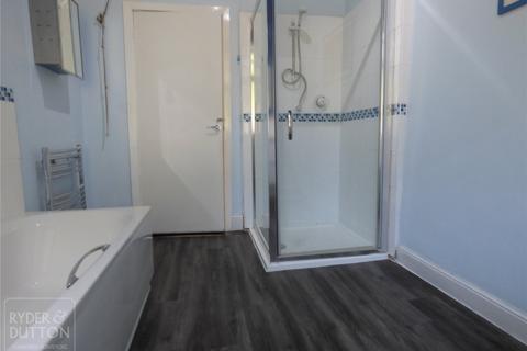3 bedroom end of terrace house to rent, Newchurch Road, Bacup, OL13