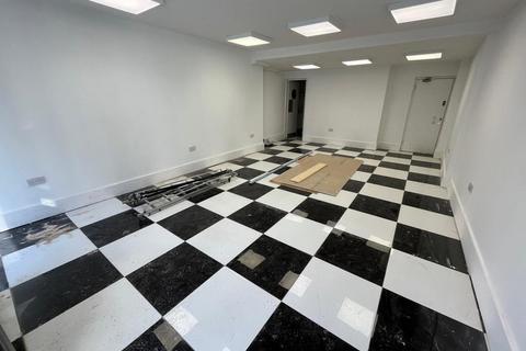 Retail property (high street) to rent, 37-39A Head St Colchester CO1 1NH