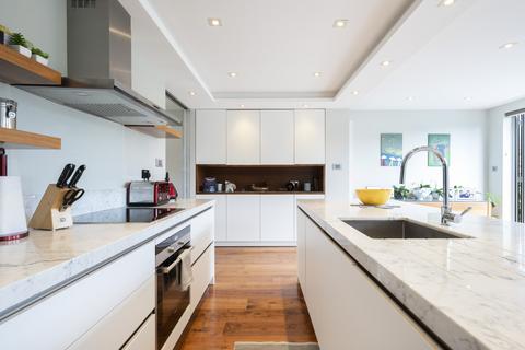 undefined, Bowness Crescent, SW15