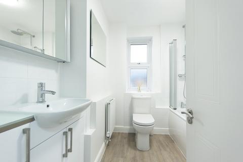 undefined, Quadrangle Lodge, SW19