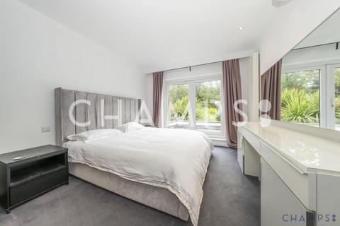 undefined, London, SW15