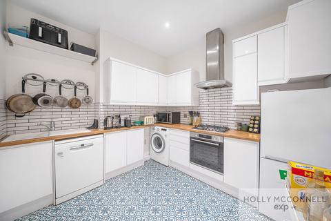 2 bedroom flat for sale, Central Hill, London SE19
