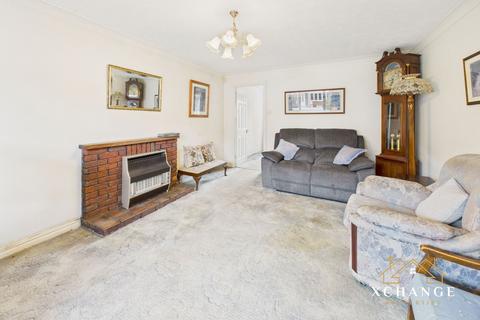 3 bedroom detached house for sale, Newquay Close, Nuneaton CV11