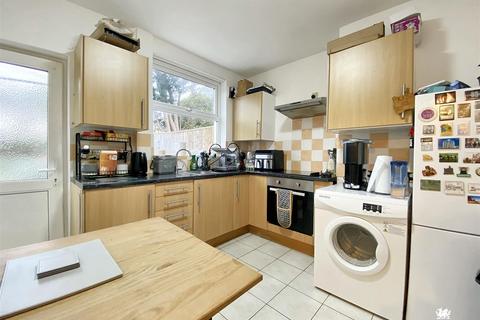 undefined, Waterloo Road, Hakin