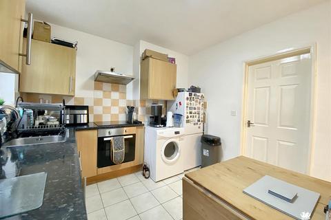 undefined, Waterloo Road, Hakin