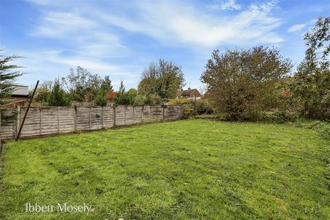 undefined, Ockleys Mead, Godstone RH9