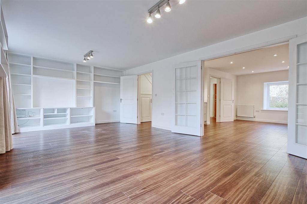 Open Plan Area.jpg