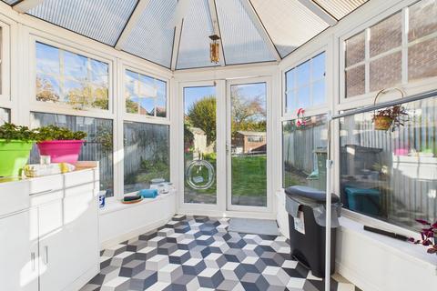 undefined, Fernhurst Road, Calcot, Reading, RG31