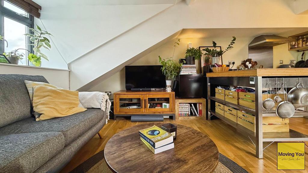 Kitchen/ dining/ lounge