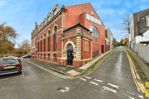 undefined, Flat 18, The Bank, Bushy Park, Totterdown, Bristol, BS4 2AD