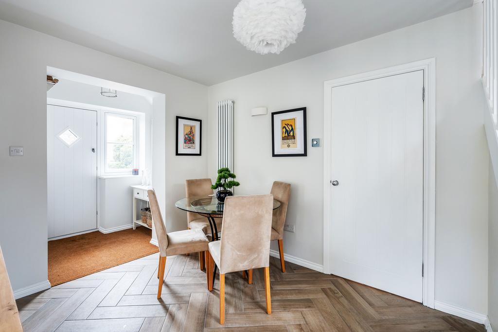 1b-Orchard-Way-16