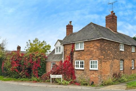 2 bedroom character property for sale, Stratford Road, Sherbourne, Warwick