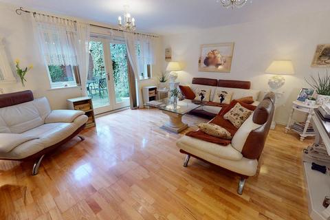 6 bedroom detached house for sale, Timken Way South, Duston, NN5 6FE