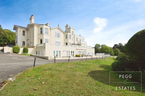 Spa Court, Torquay