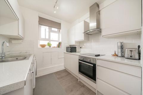 2 bedroom flat for sale, Talwin Street, London E3