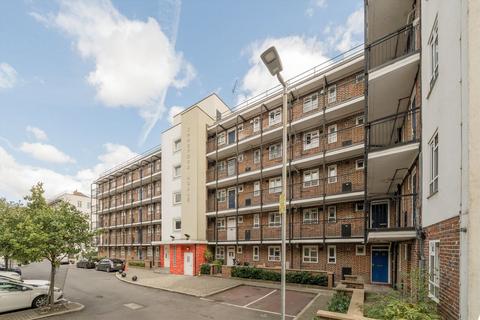 2 bedroom flat for sale, Talwin Street, London E3