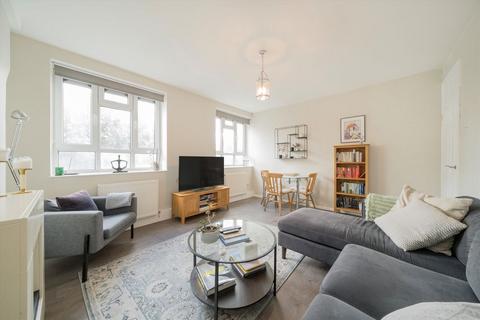 2 bedroom flat for sale, Talwin Street, London E3