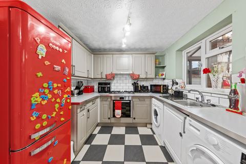 3 bedroom semi-detached house for sale, Fleetwood Close, Great Sankey, WA5