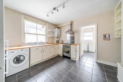 undefined, Murray Road, London
