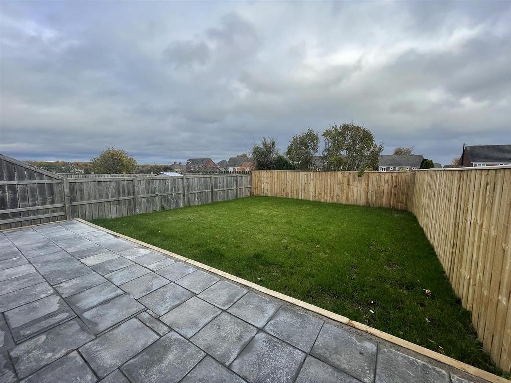 28 pelaw 15.jpg