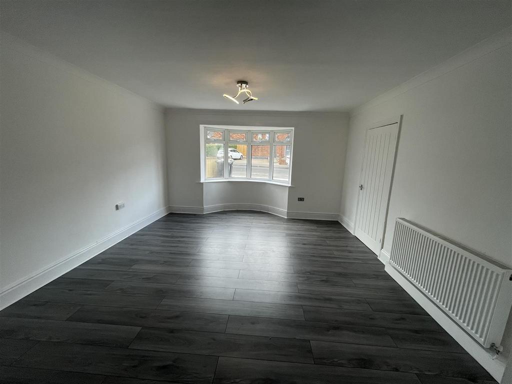 28 pelaw 3.jpg