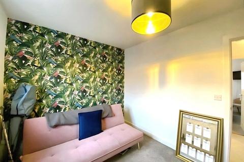 2 bedroom semi-detached house for sale, Rogers Way, Buckingham MK18