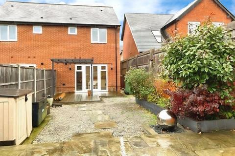 2 bedroom semi-detached house for sale, Rogers Way, Buckingham MK18
