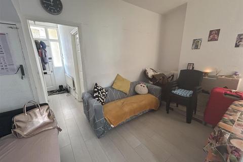 undefined, Landseer Avenue, London E12