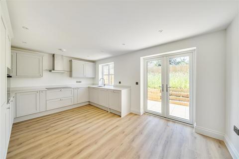 3 bedroom detached house for sale, The Robins, Frome BA11