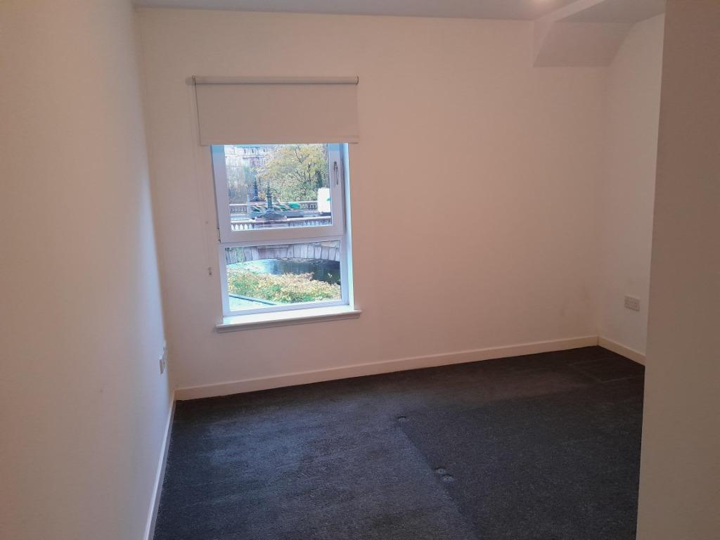 Apartment in Glasgow - View 5