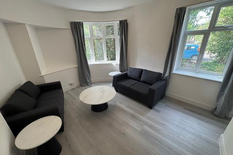 Fortune Green Road, London NW6