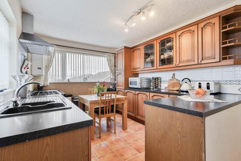 undefined, Birchroyd, Rothwell, LS26