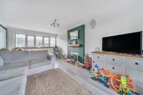 undefined, Carran Walk, Hampshire PO14