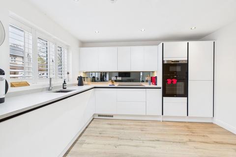 3 bedroom detached house for sale, Aughton Park Drive, Aughton L39 5QE