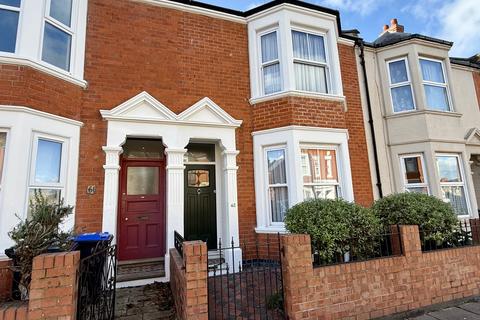 Collingwood Road, Abington, NN1 4RL