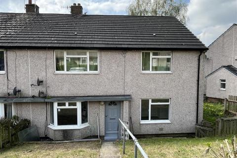 2 bedroom ground floor flat for sale, Carmel Road, Halifax