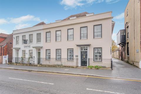 2 bedroom house for sale, High Street, West Malling