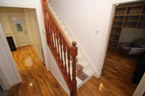 10 Benview Road, Port Glasgow, PA14 5SH