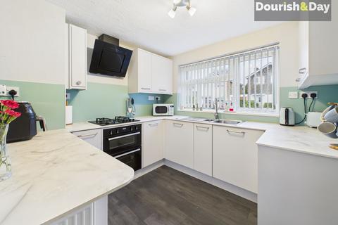 4 bedroom detached house for sale, Willow Close, Stafford ST17