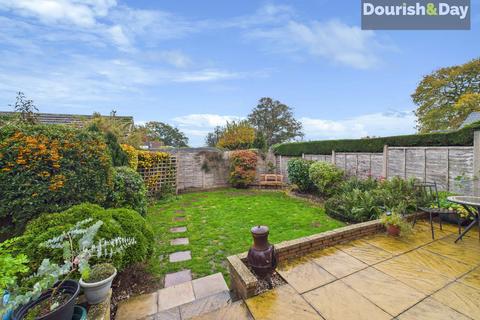 4 bedroom detached house for sale, Willow Close, Stafford ST17