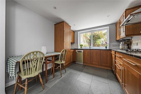 undefined, Queens Road, Twickenham