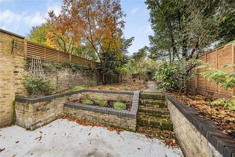undefined, Queens Road, Twickenham